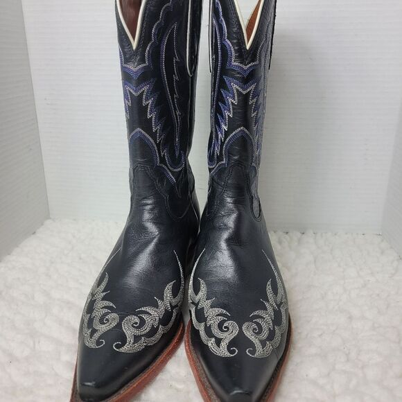 Tony Lama Black and Silver Heeled Boots - Picture 2 of 12